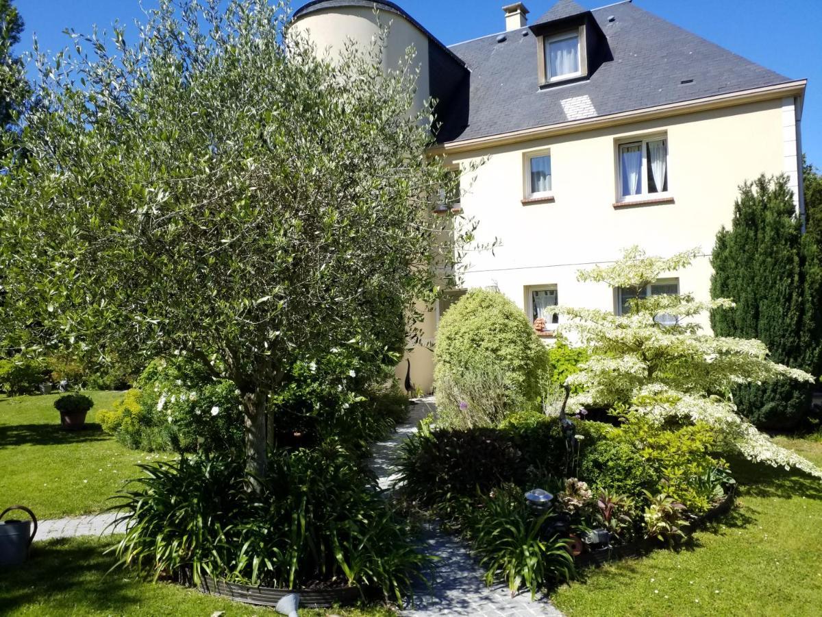 Appartements Et Gite Les Hauts De Sophia Trouville-sur-Mer Ngoại thất bức ảnh