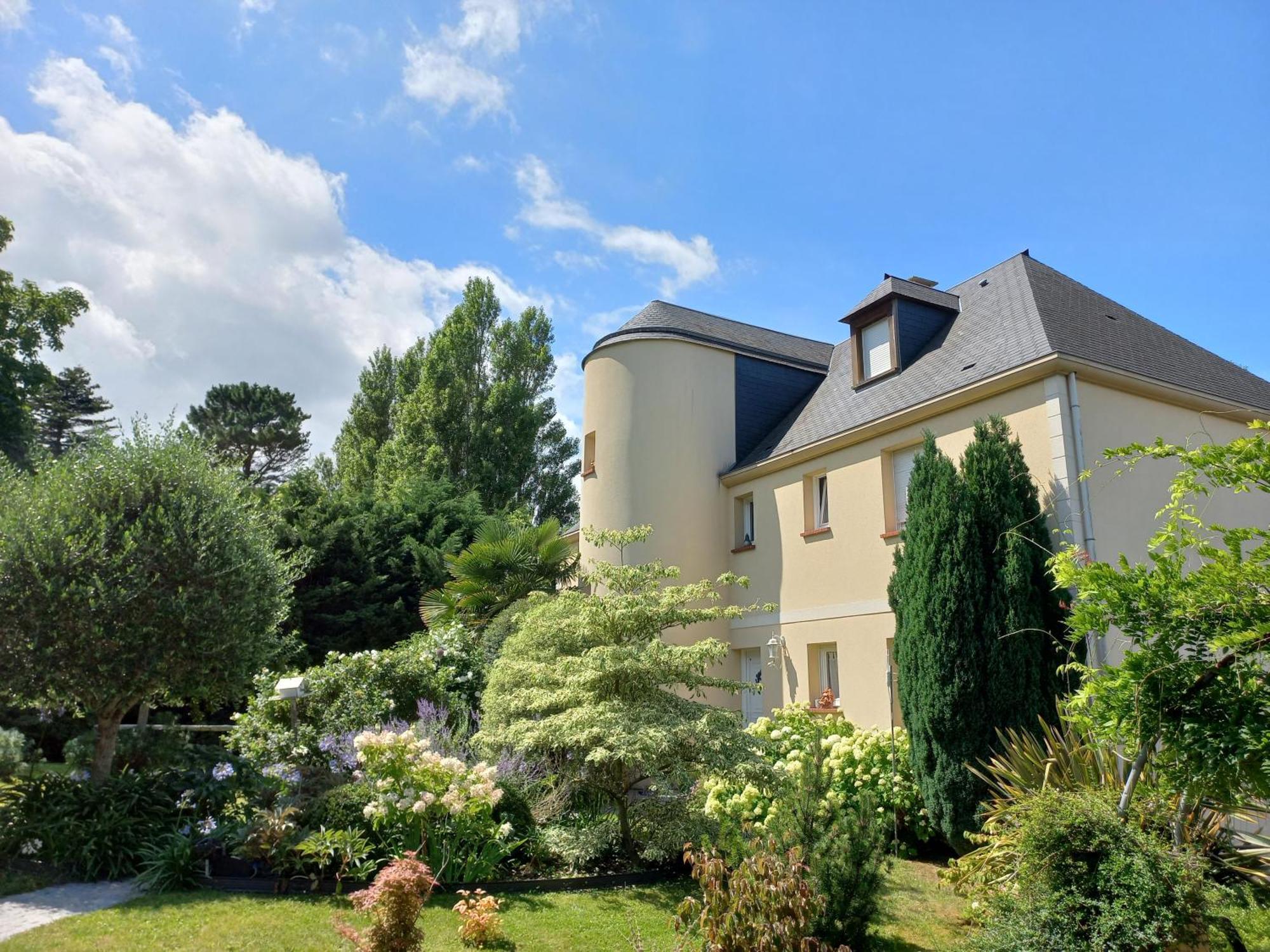 Appartements Et Gite Les Hauts De Sophia Trouville-sur-Mer Ngoại thất bức ảnh