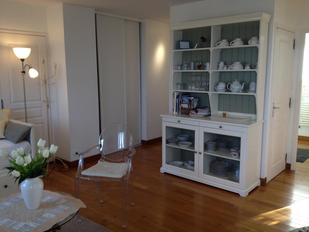 Appartements Et Gite Les Hauts De Sophia Trouville-sur-Mer Ngoại thất bức ảnh