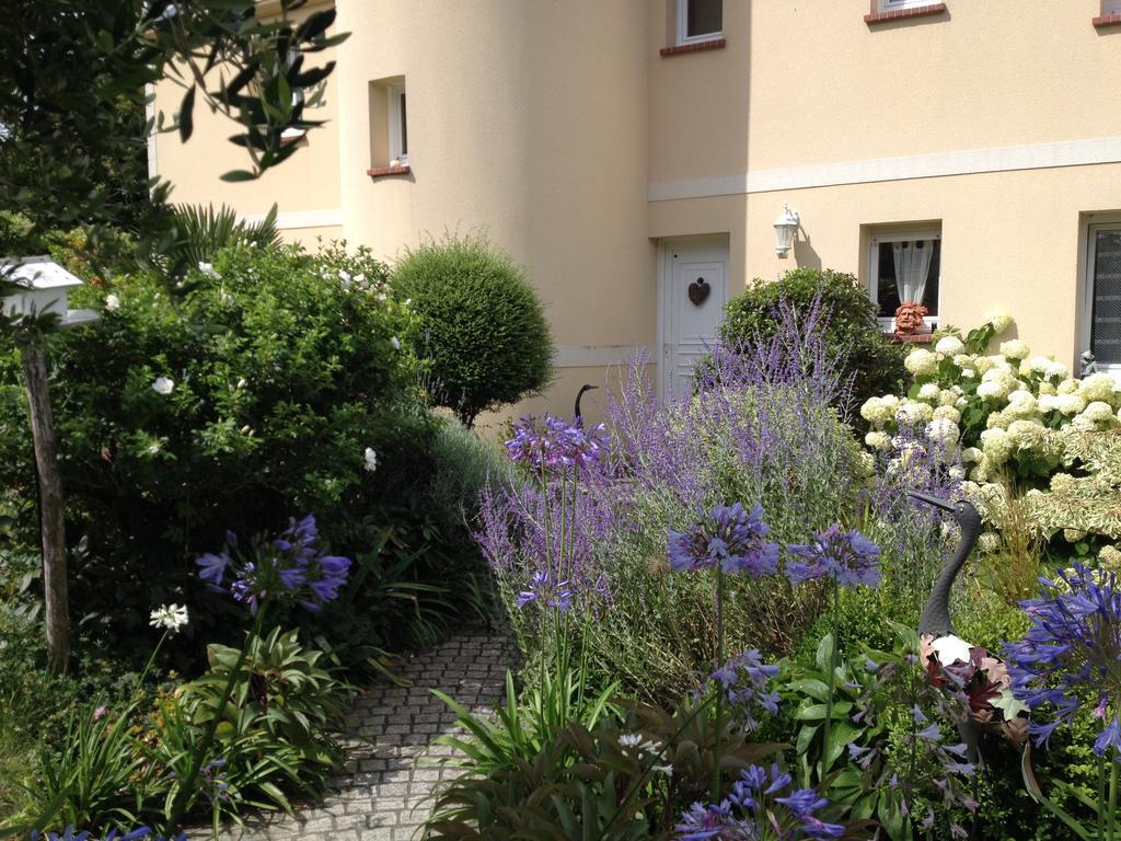 Appartements Et Gite Les Hauts De Sophia Trouville-sur-Mer Ngoại thất bức ảnh